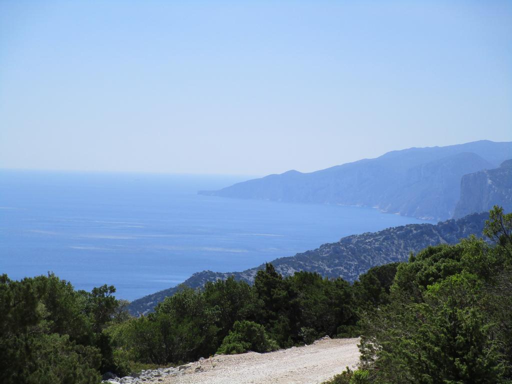 Agriturismo Su Tiresi Cala Gonone Eksteriør billede